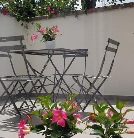 Апартаменты Il Cortile Segreto - Con Parcheggio Privato Лечче Экстерьер фото
